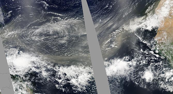 A well-defined plume of dust swept across the entire Atlantic Ocean on June 24, 2009